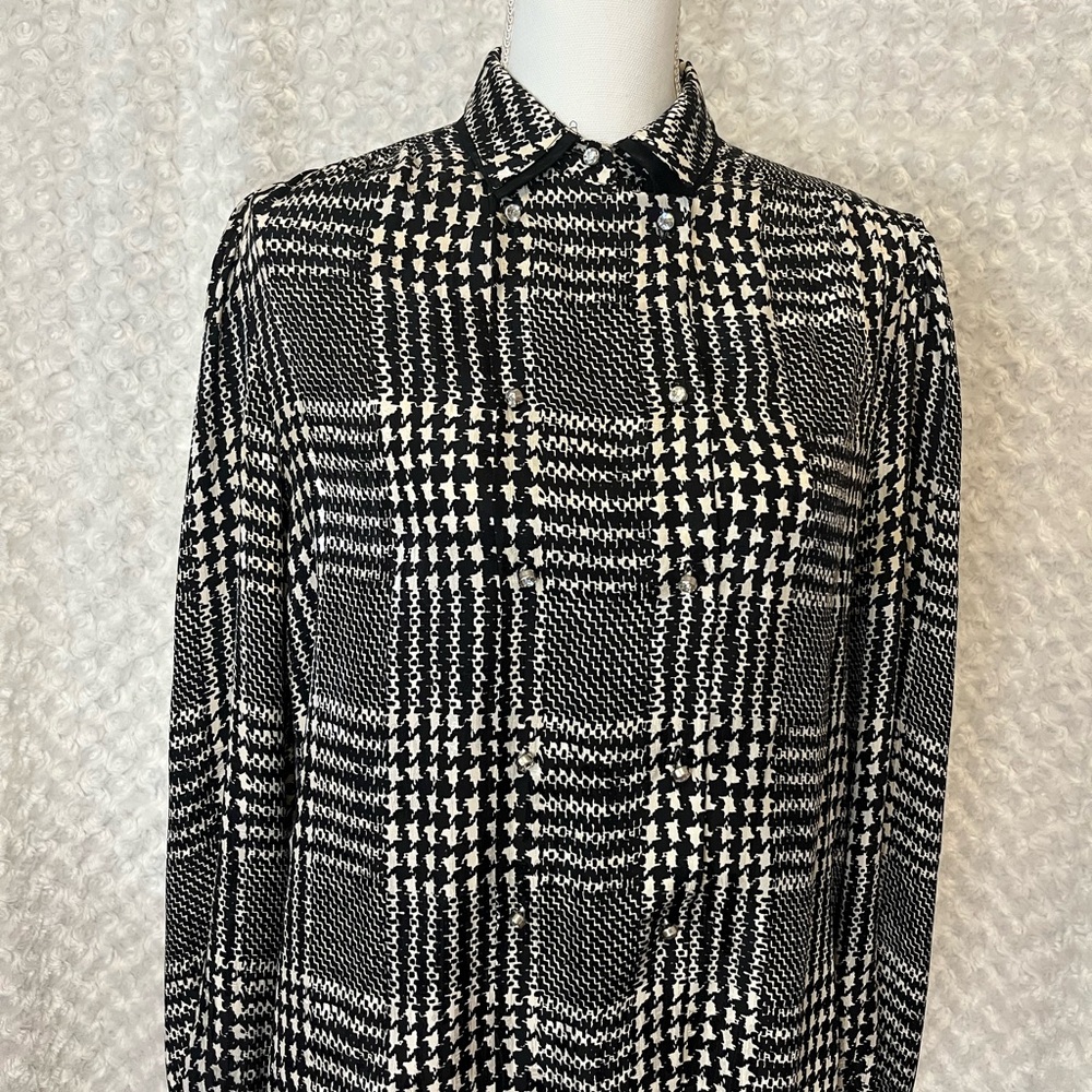 Vintage Adrianna Papell 100% Silk Black/ White Houndstooth Blouse